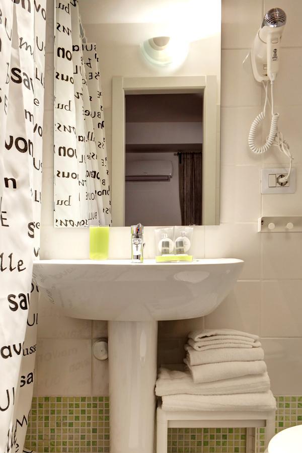 Pianeta Roma 62 Hotel ภายนอก รูปภาพ
